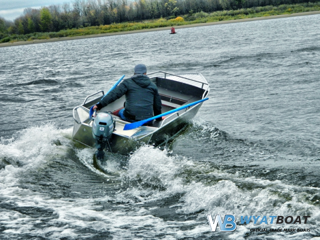 Wyatboat-390M